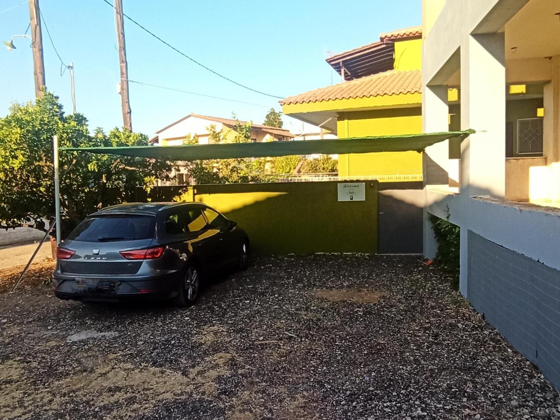 Taki'S Attic Apartment Agios Ilias  ภายนอก รูปภาพ